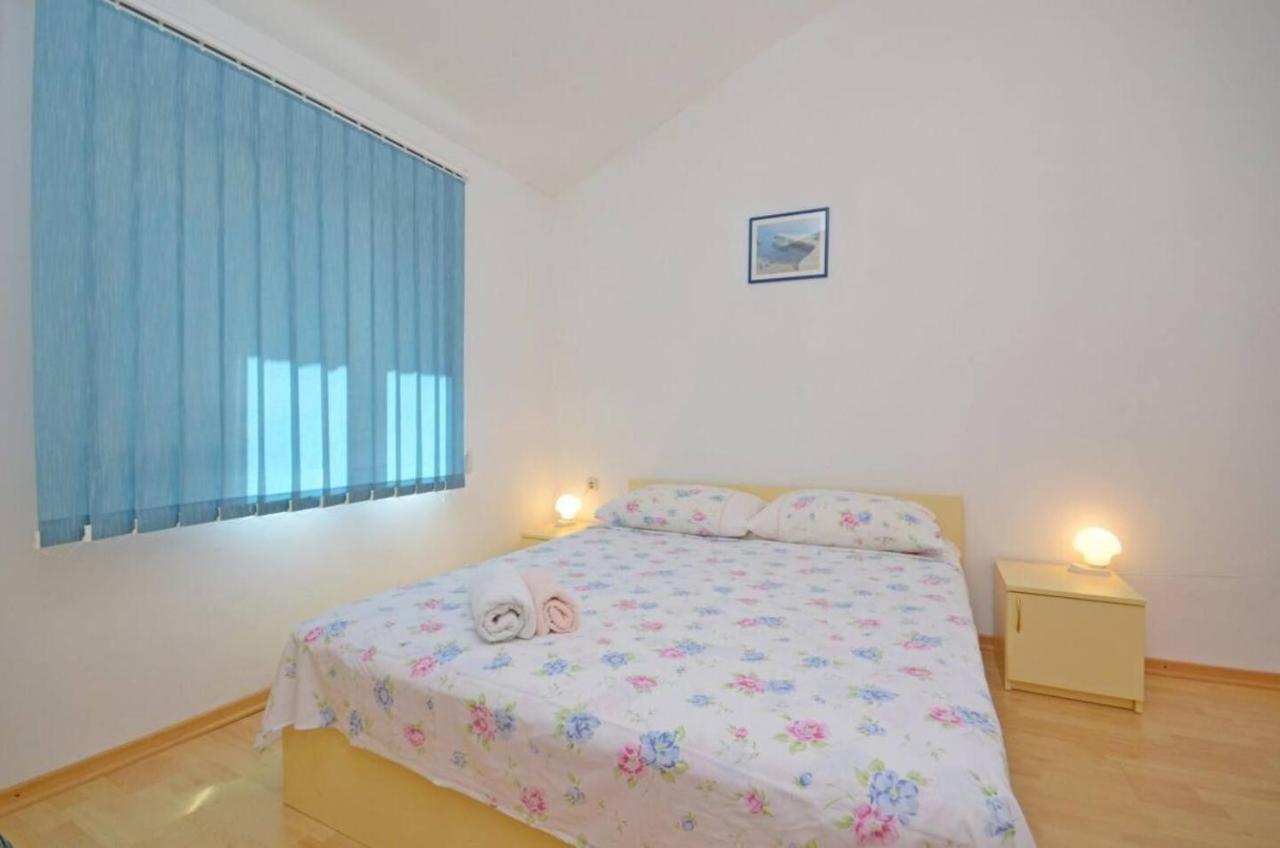 Apartments And Rooms Barbara Lastovo Экстерьер фото
